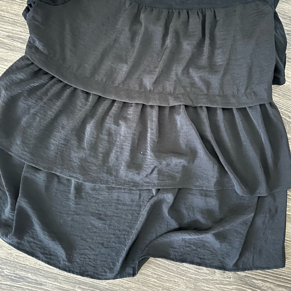 GAP Black Mixed Media Short Sleeve Swing Top - Picture 3 of 3